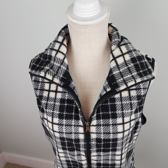 Chaps Women’s Full Zipper Plaid Fleece Vest With Pockets Size Large - Picture 3 of 9